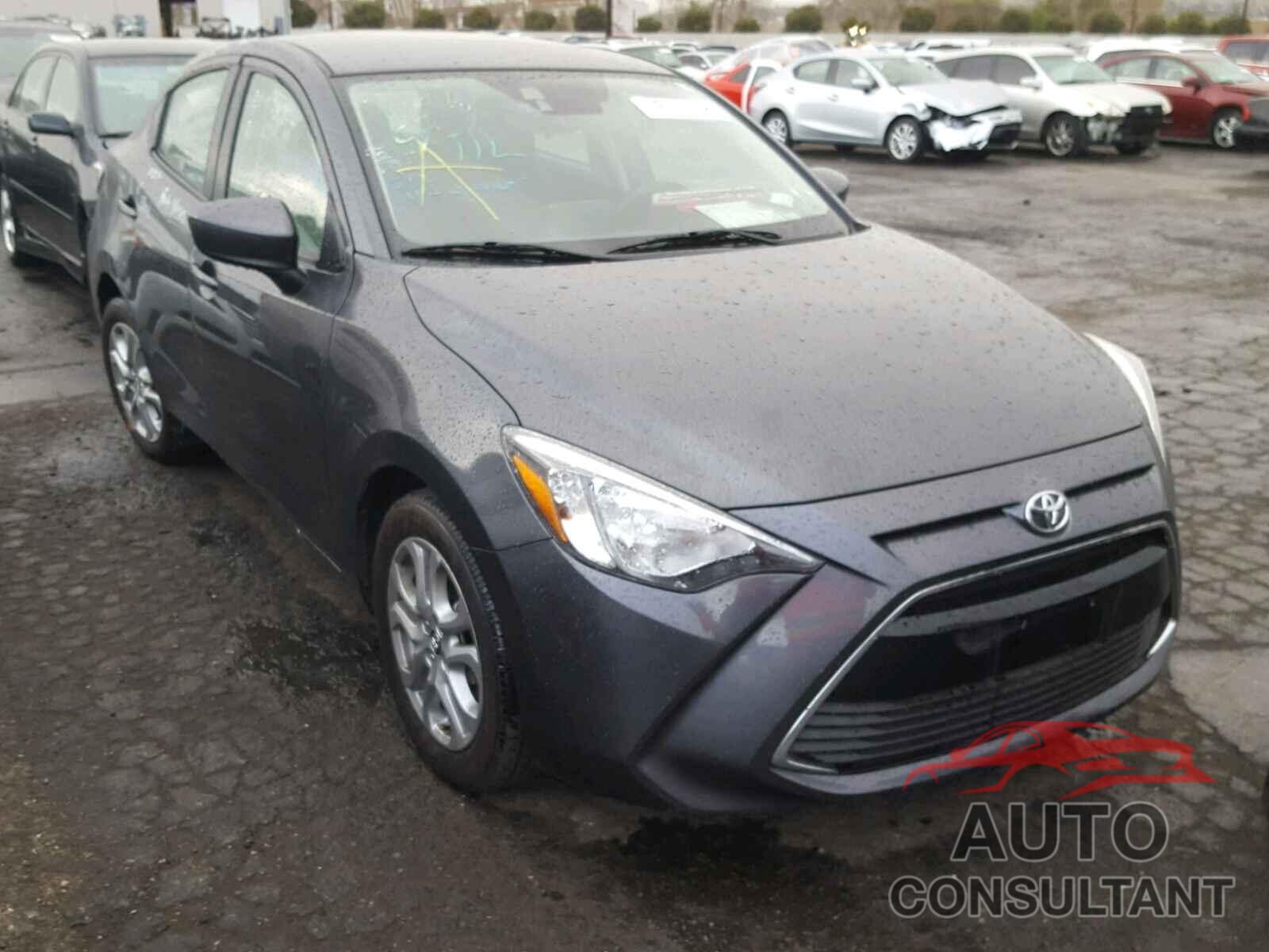 TOYOTA YARIS 2017 - 3MYDLBYV3HY168027