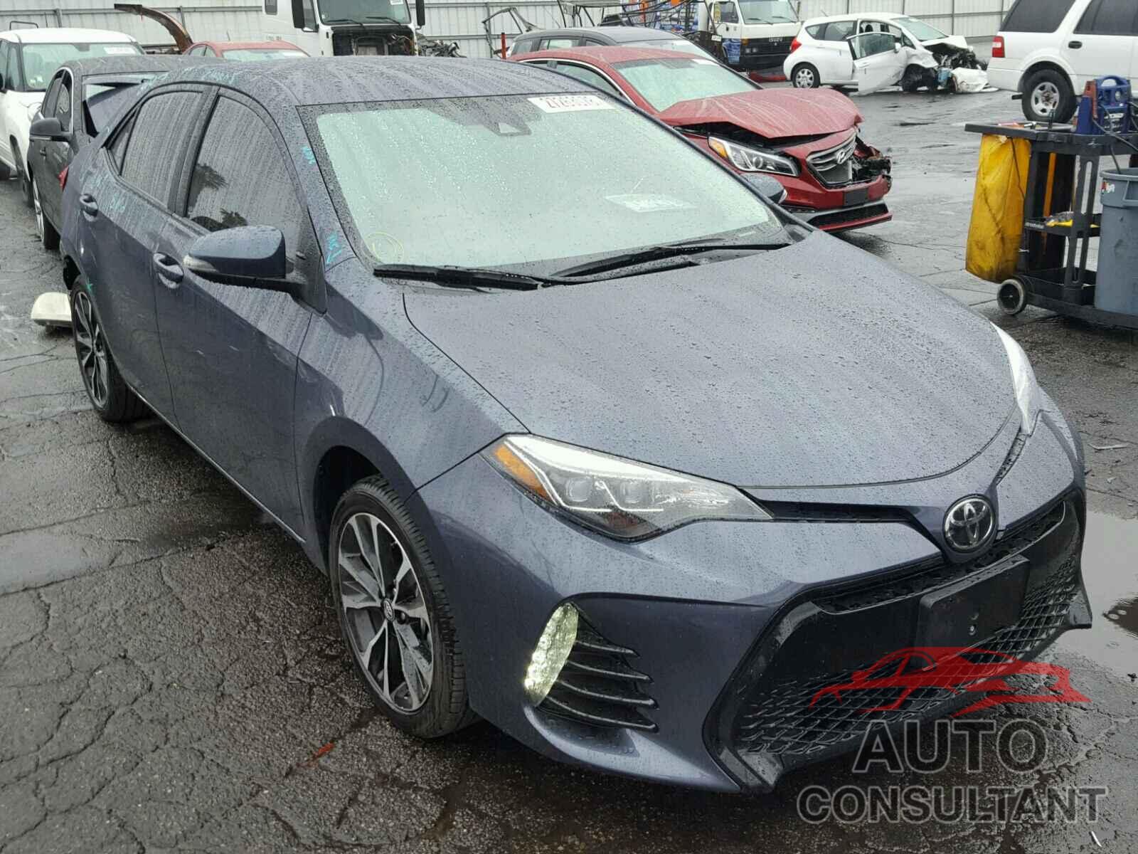 TOYOTA COROLLA 2018 - 5YFBURHE7JP746275