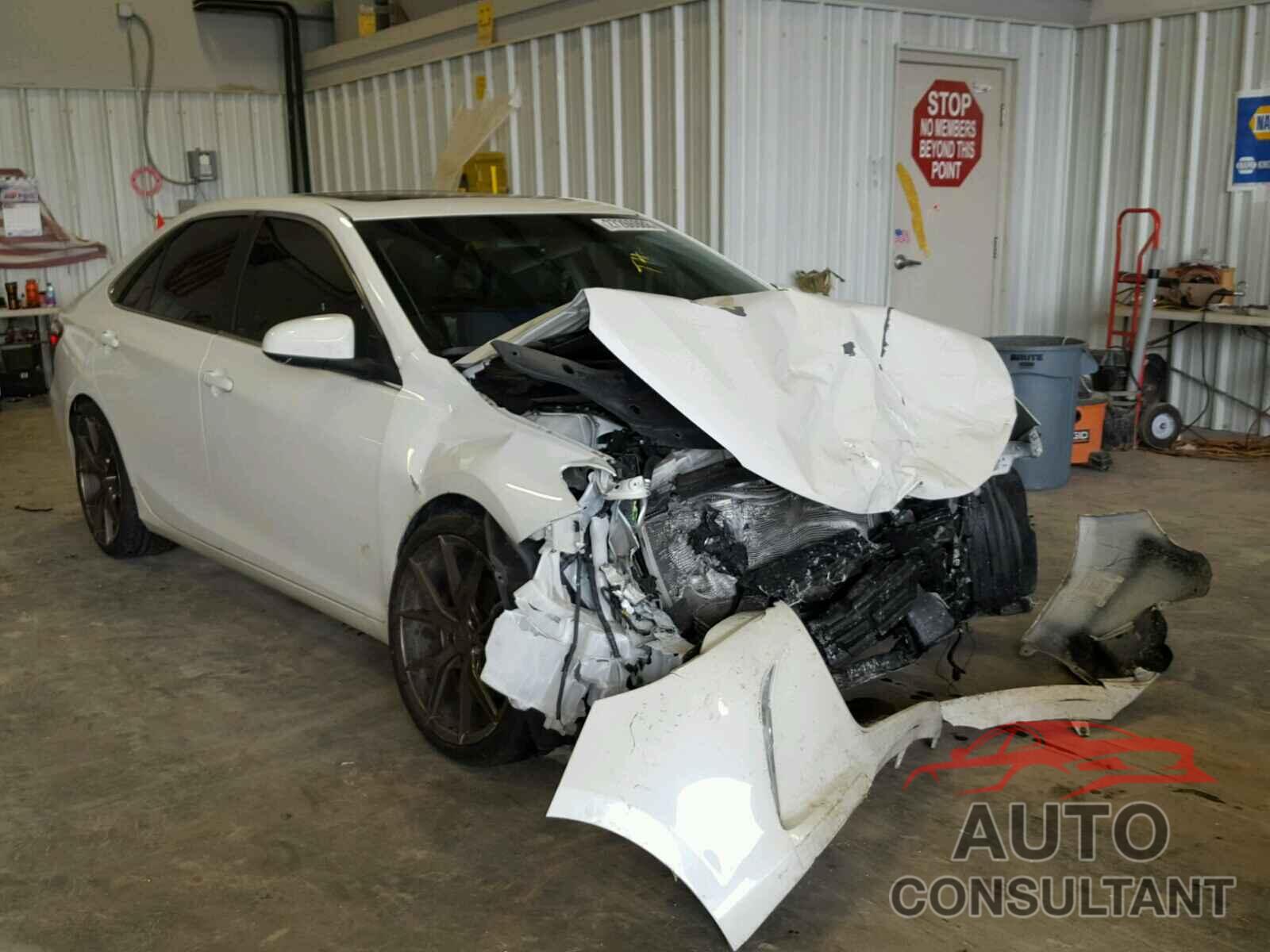 TOYOTA CAMRY 2016 - 4T1BF1FK5GU154269