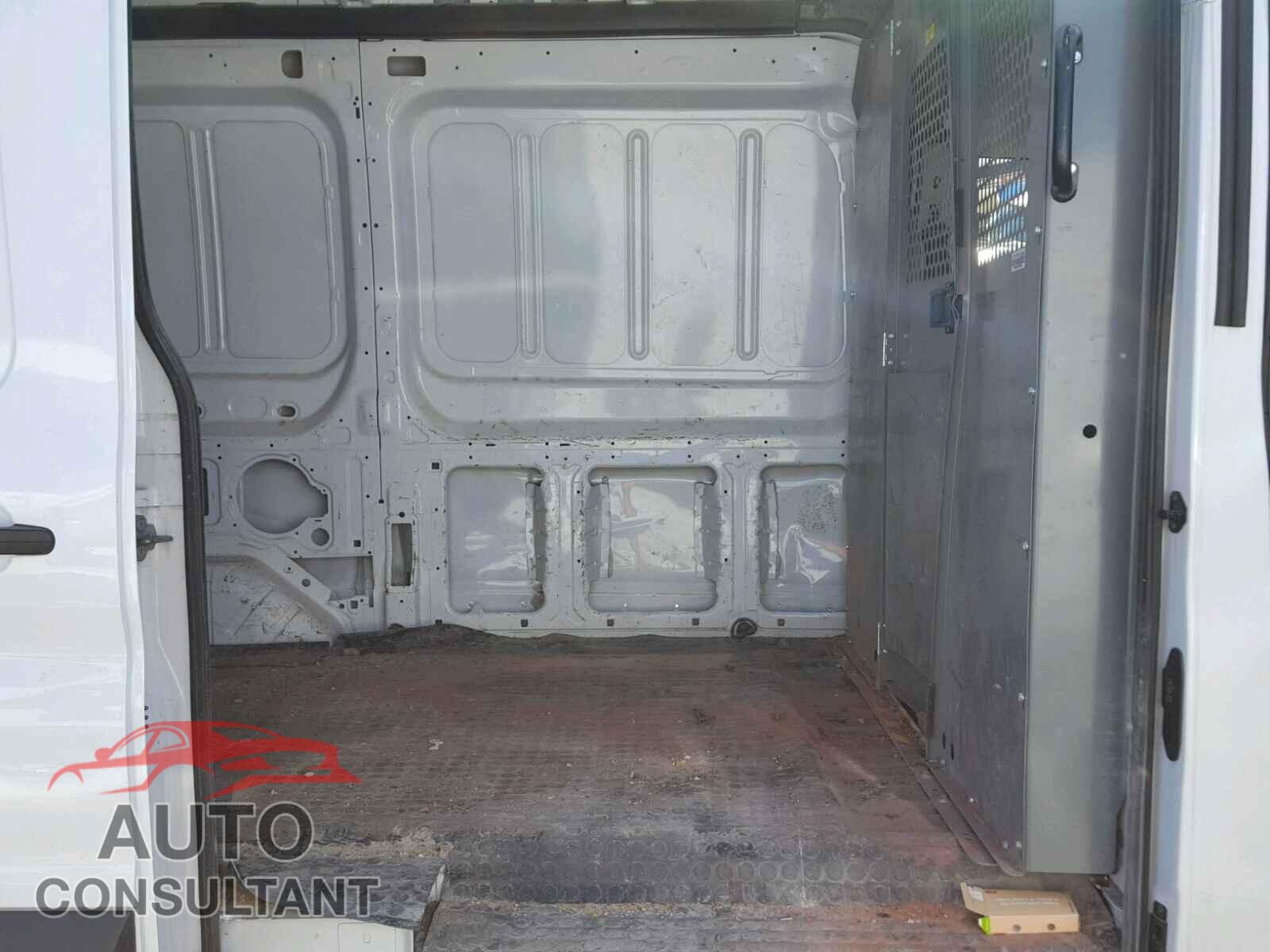 FORD TRANSIT CO 2017 - 1FTYR1CM6HKA07192