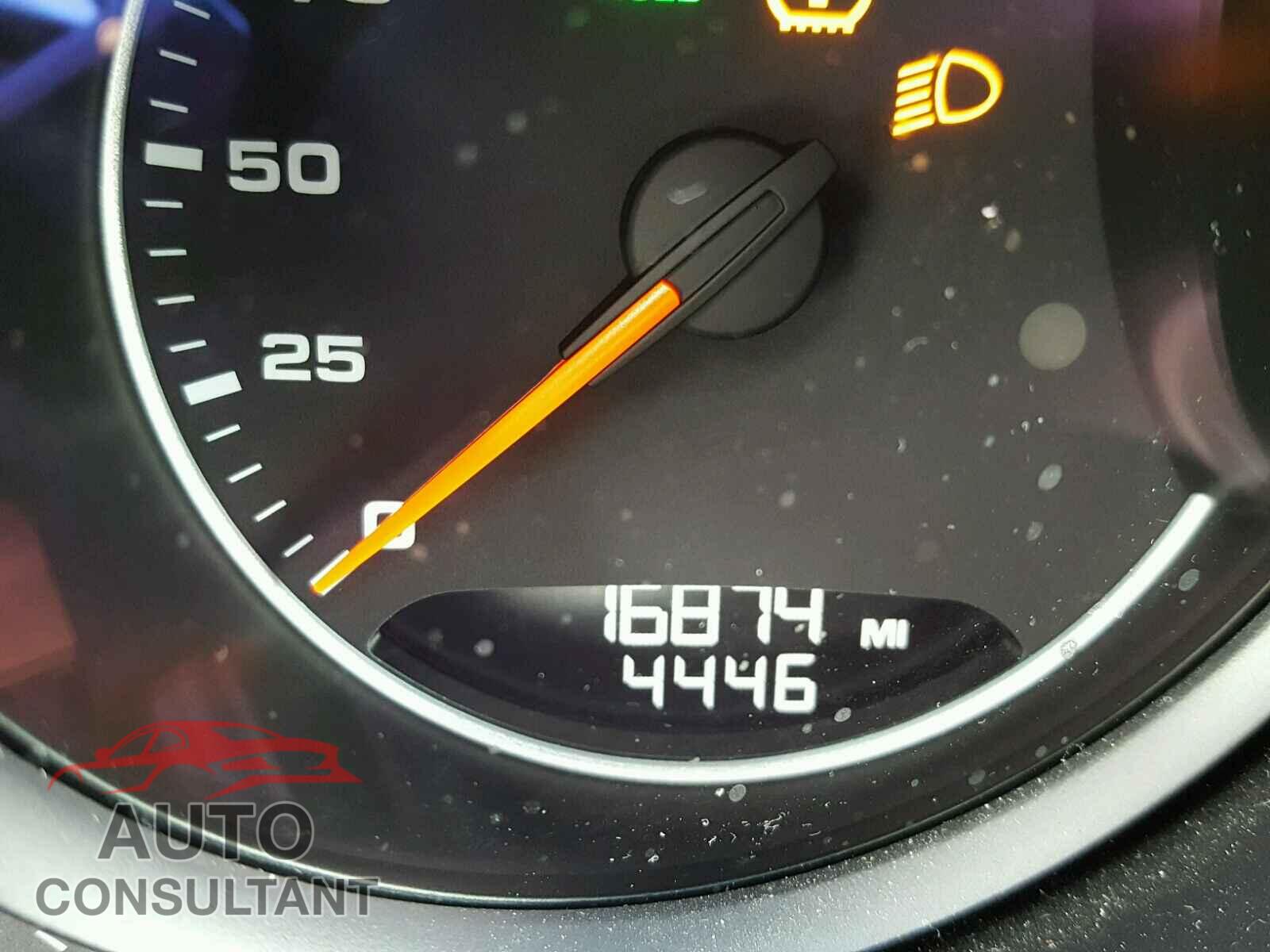 PORSCHE CAYENNE 2016 - WP1AA2A2XGKA08648