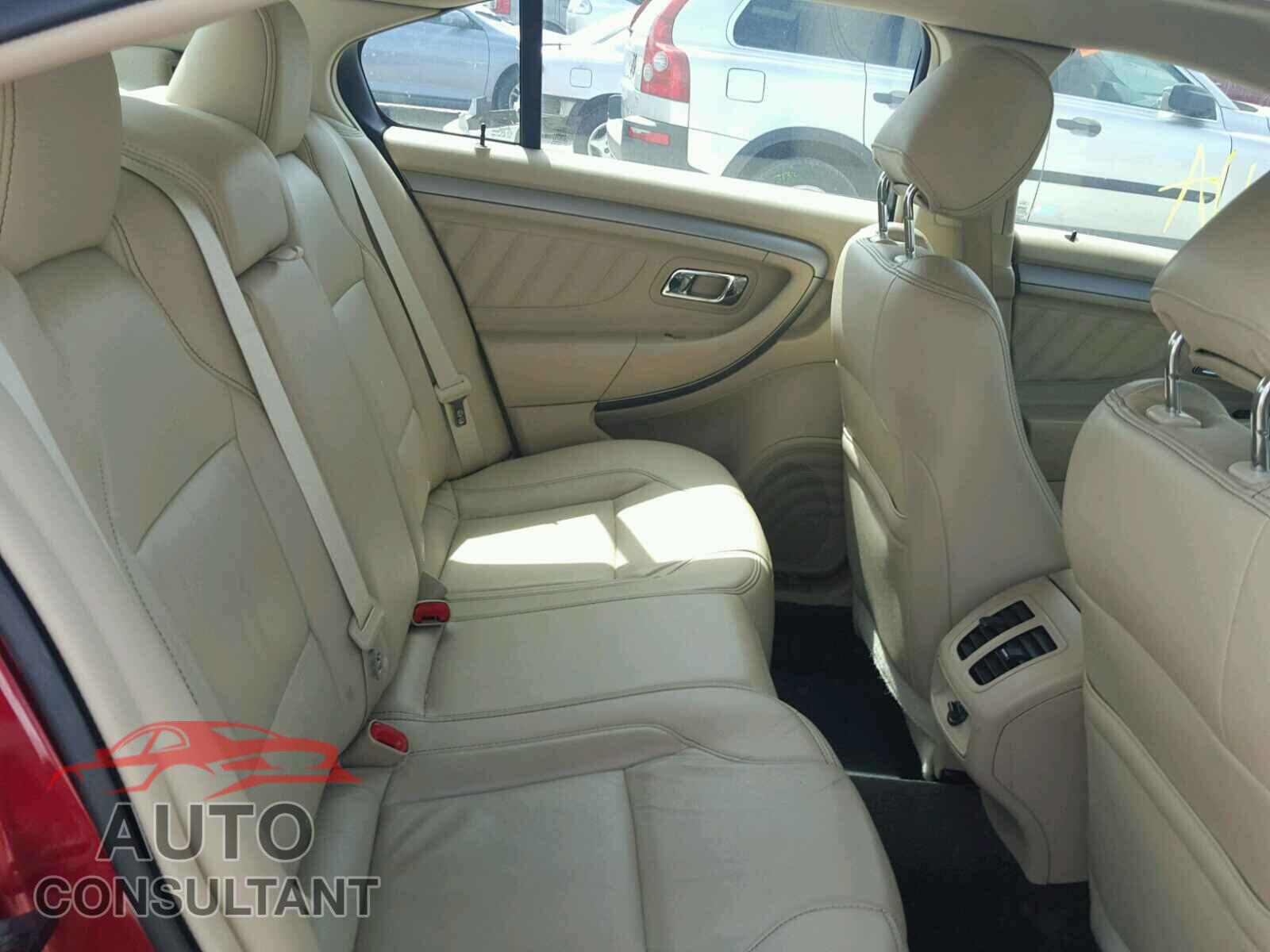 FORD TAURUS 2015 - 1FAHP2E84FG112640