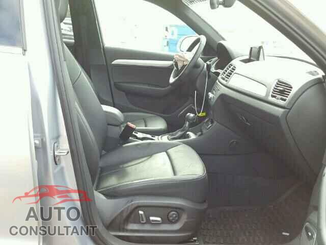 AUDI Q3 2016 - WA1GFCFS6GR008997