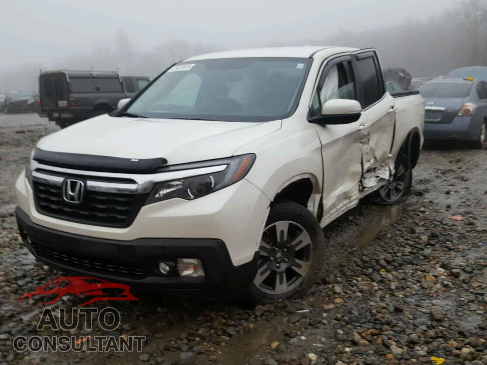 HONDA RIDGELINE 2018 - 5FPYK3F61JB004837