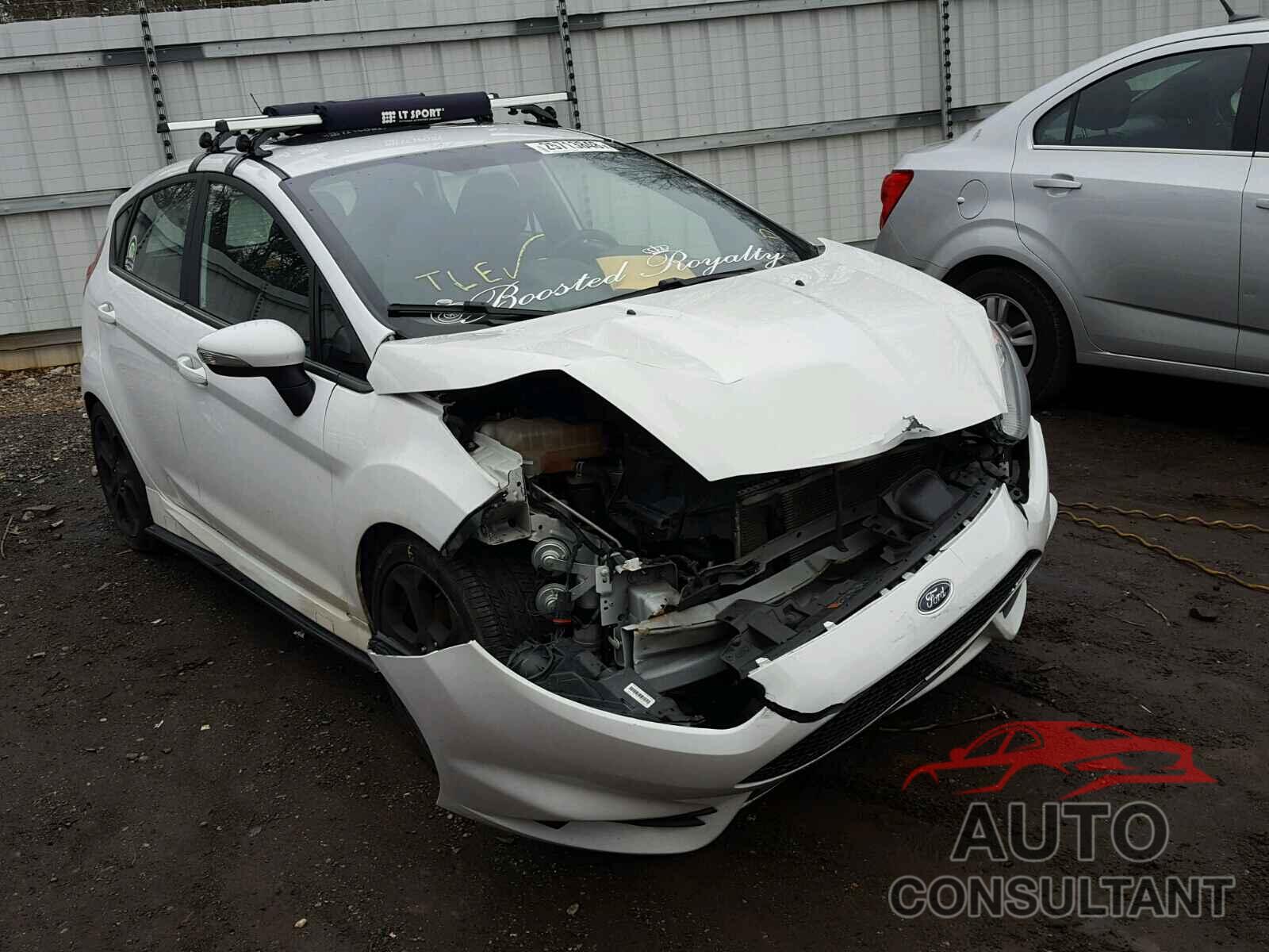 FORD FIESTA 2015 - 3FADP4GX6FM148446