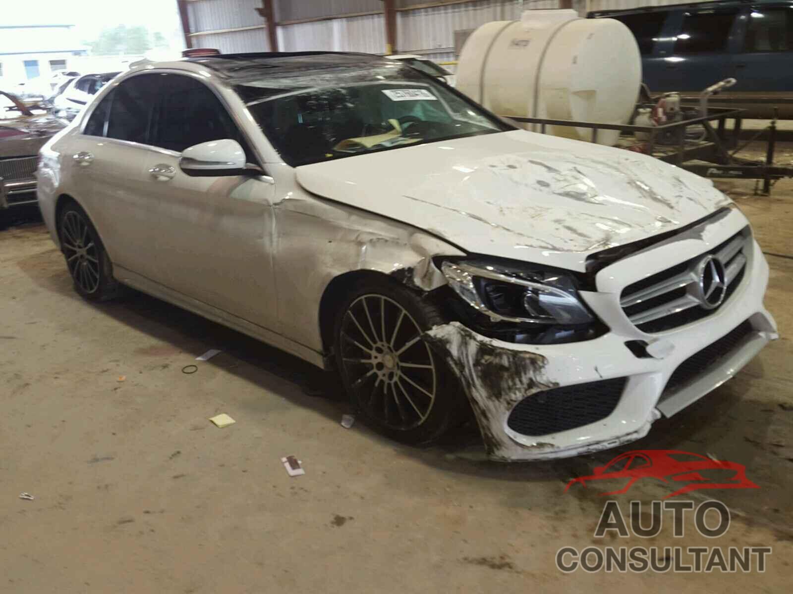 MERCEDES-BENZ C300 2015 - 55SWF4JB5FU066648