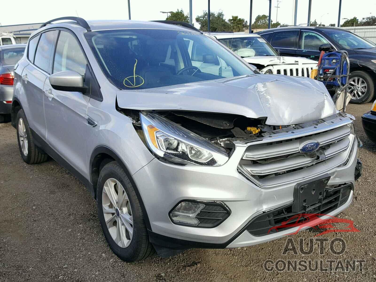 FORD ESCAPE 2017 - 1FMCU0GD6HUC34802