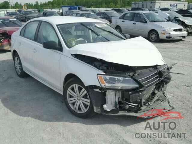 VOLKSWAGEN JETTA 2015 - 3VWLA7AJ1FM329352