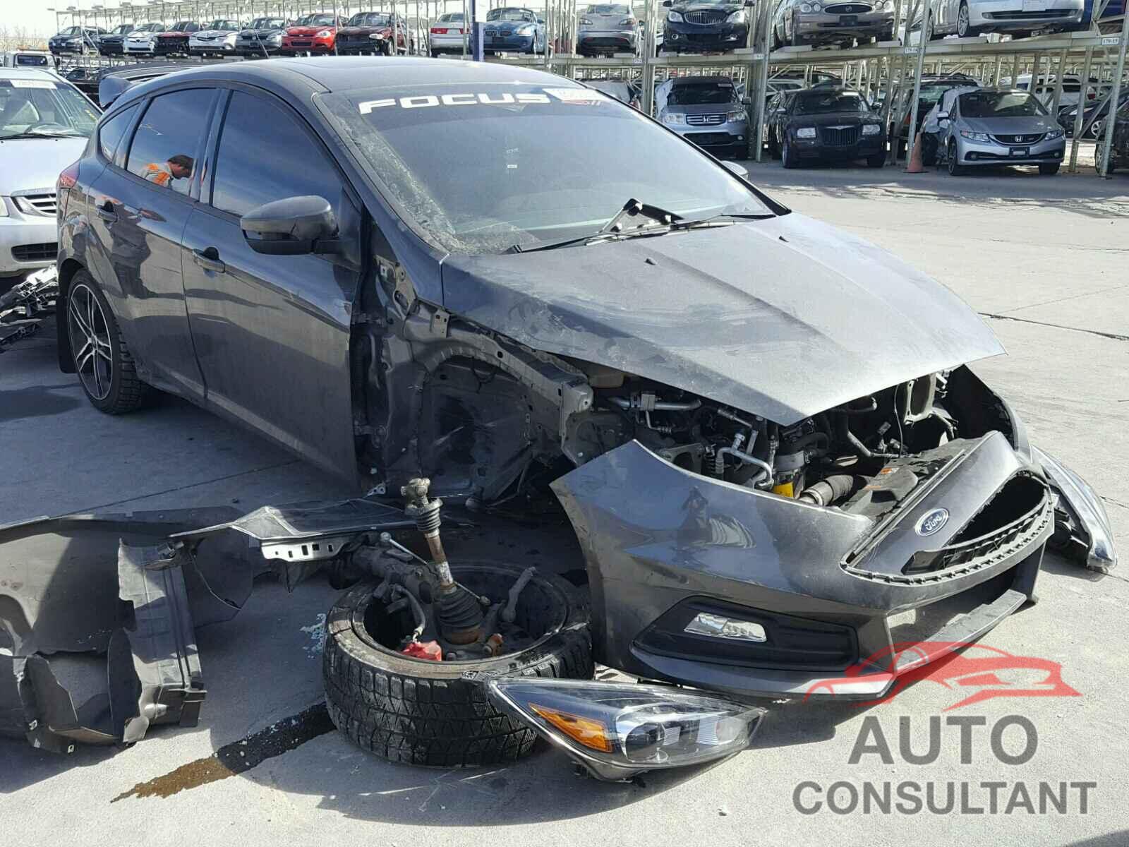 FORD FOCUS 2016 - 1FADP3L90GL324699
