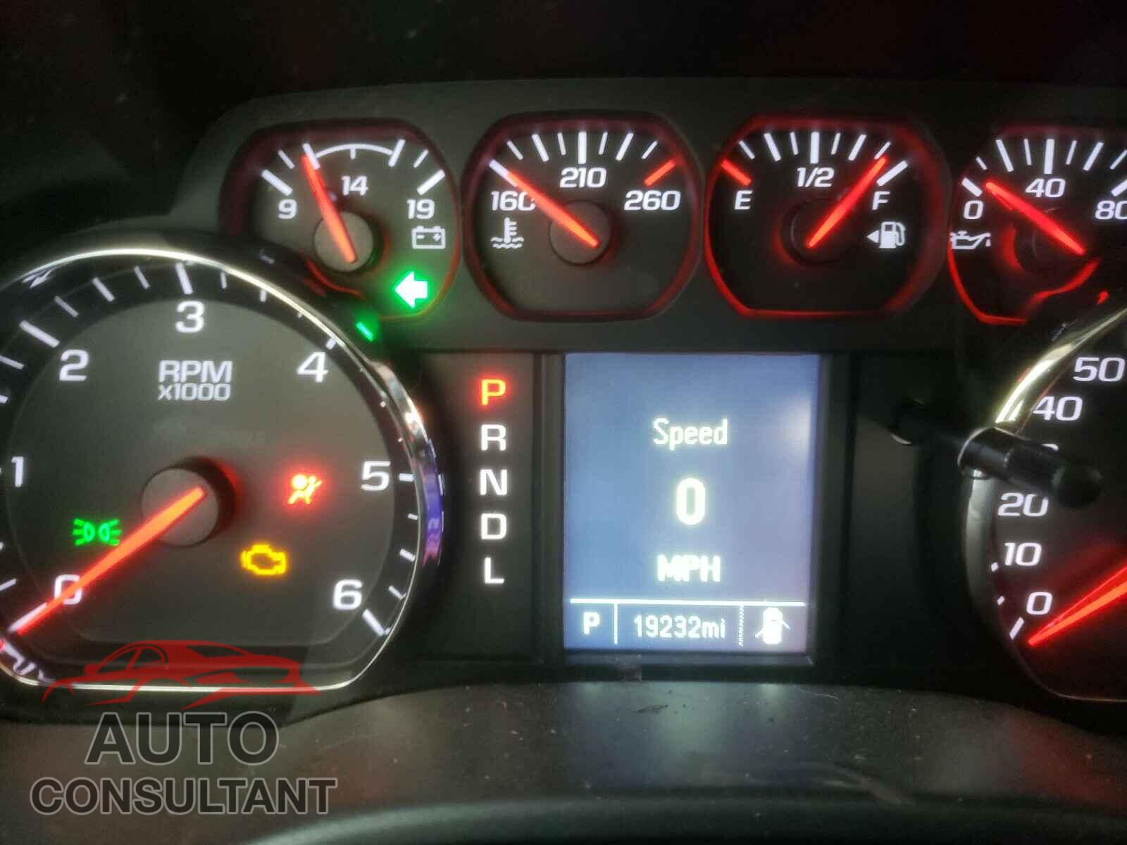 CHEVROLET SILVERADO 2018 - 1GCRCPEC2JZ159433