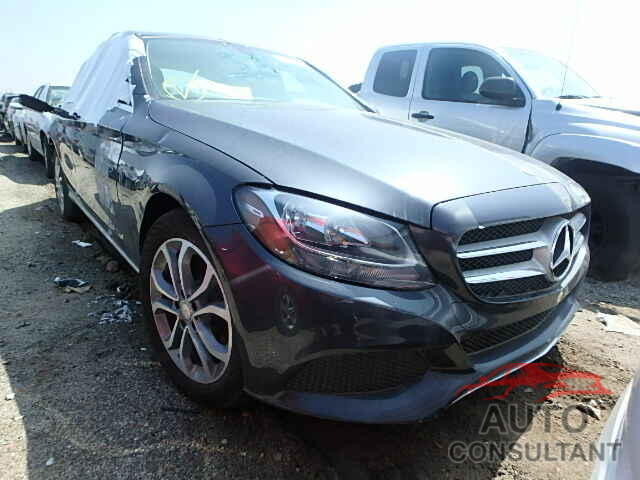 MERCEDES-BENZ C300 2015 - 55SWF4JB1FU054402