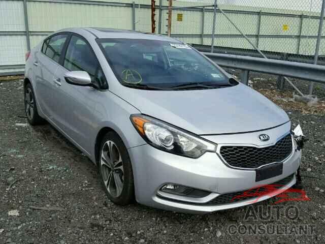 KIA FORTE 2015 - KNAFZ4A82F5338441