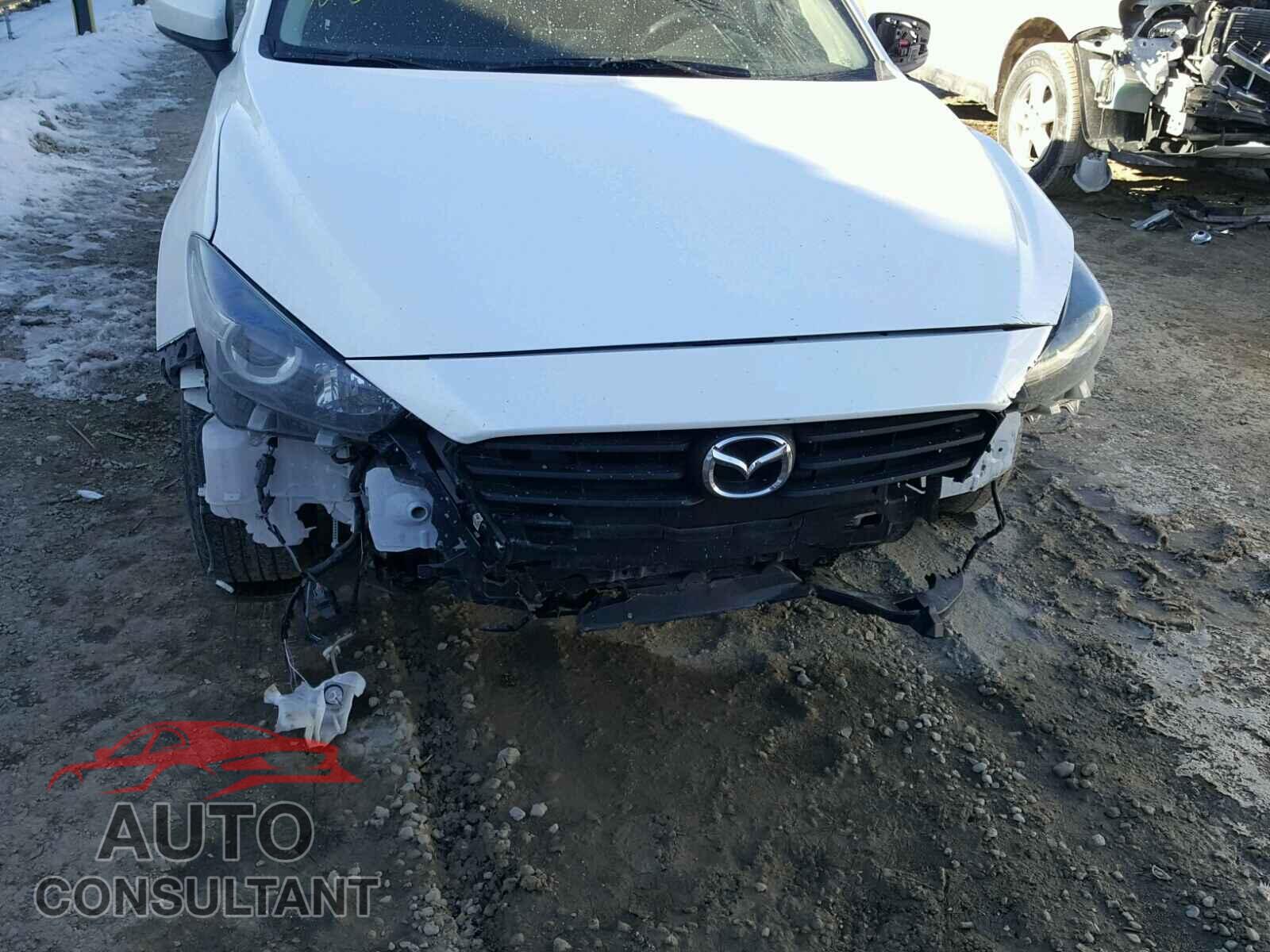 MAZDA 3 2017 - 3MZBN1U79HM101308