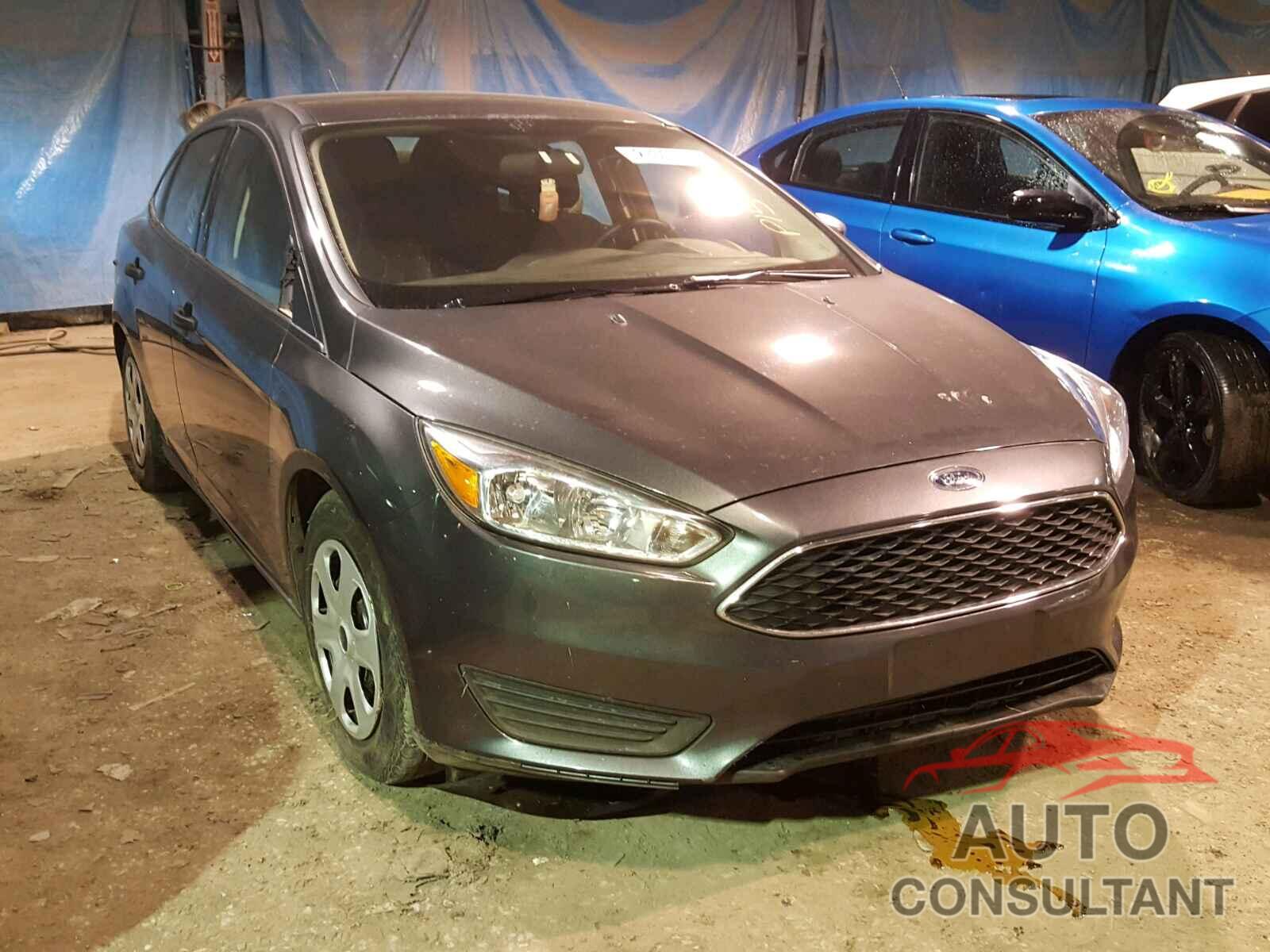 FORD FOCUS 2017 - 1FADP3E20HL213278