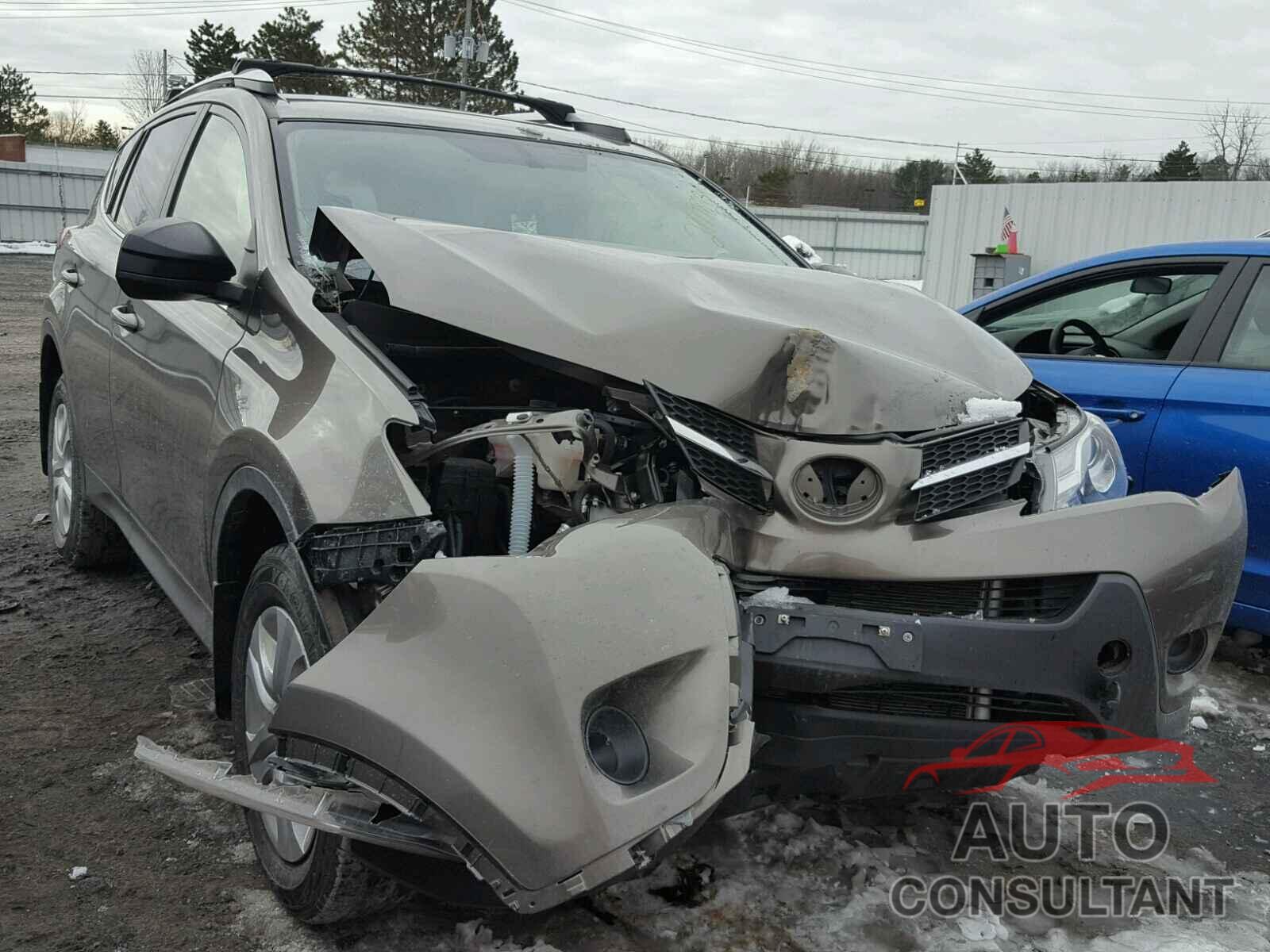 TOYOTA RAV4 2015 - JTMBFREV7FD147496