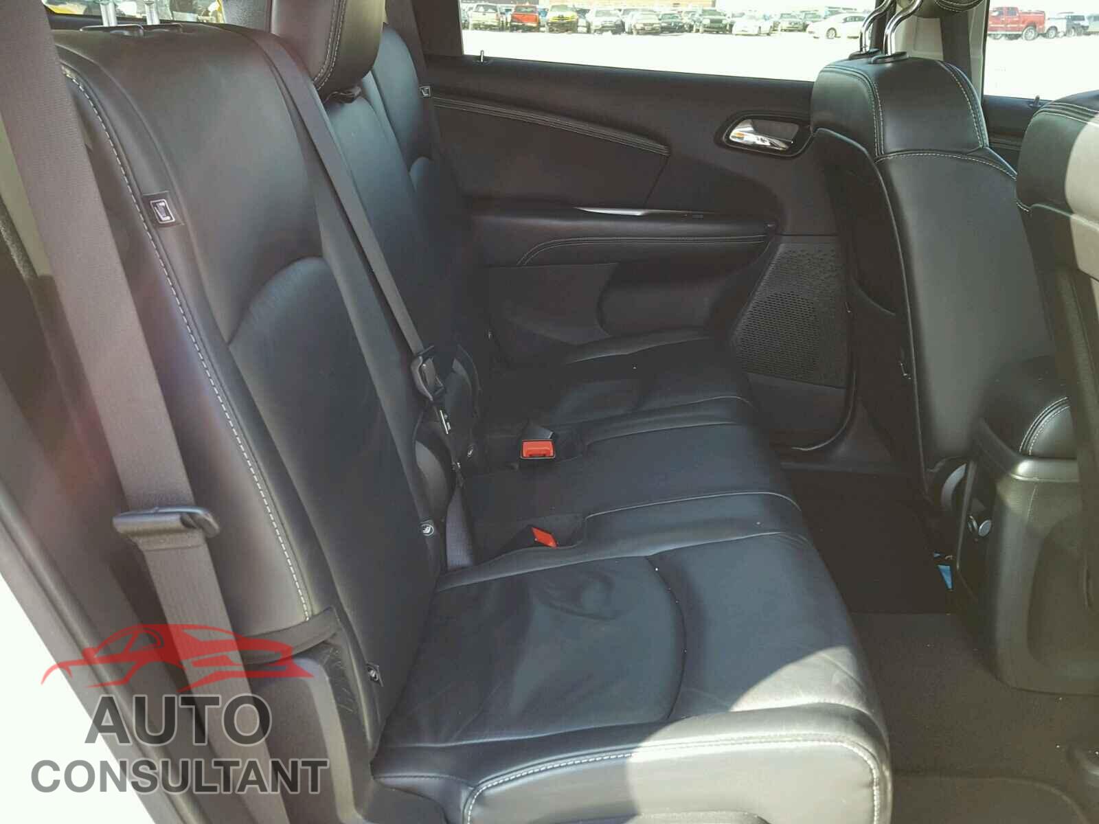 DODGE JOURNEY 2015 - 3C4PDCGG2FT611070