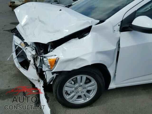 CHEVROLET SONIC 2016 - 1G1JC5SG2G4163473