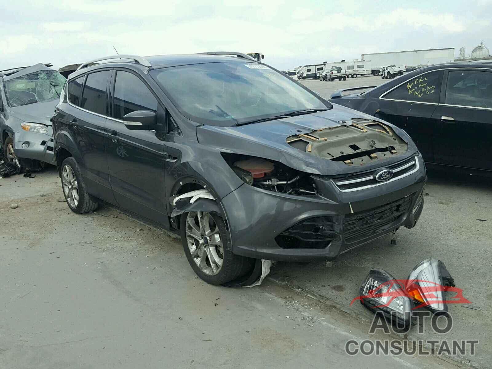 FORD ESCAPE 2016 - 1FMCU0J92GUB52486