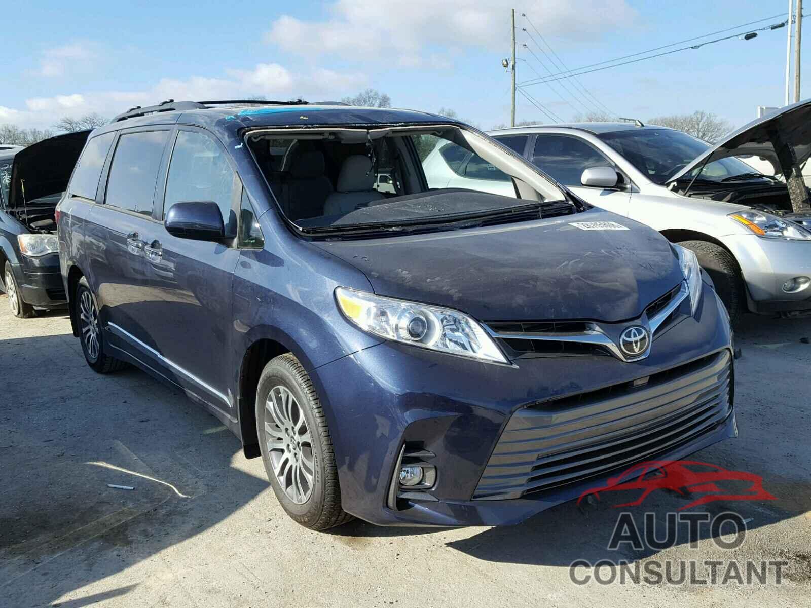 TOYOTA SIENNA 2018 - 5TDYZ3DC3JS916555