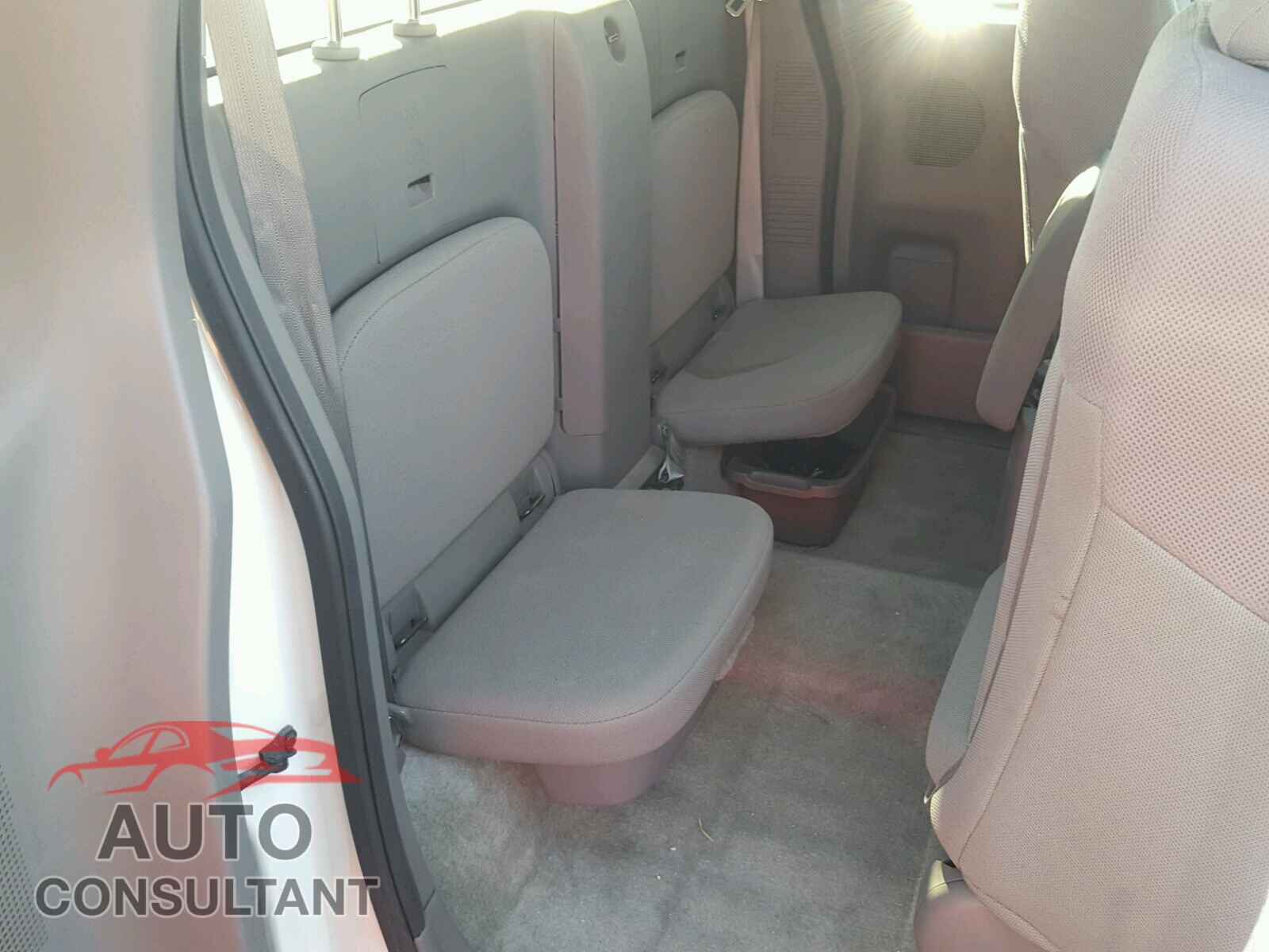 NISSAN FRONTIER 2016 - 1N6BD0CT2GN738895