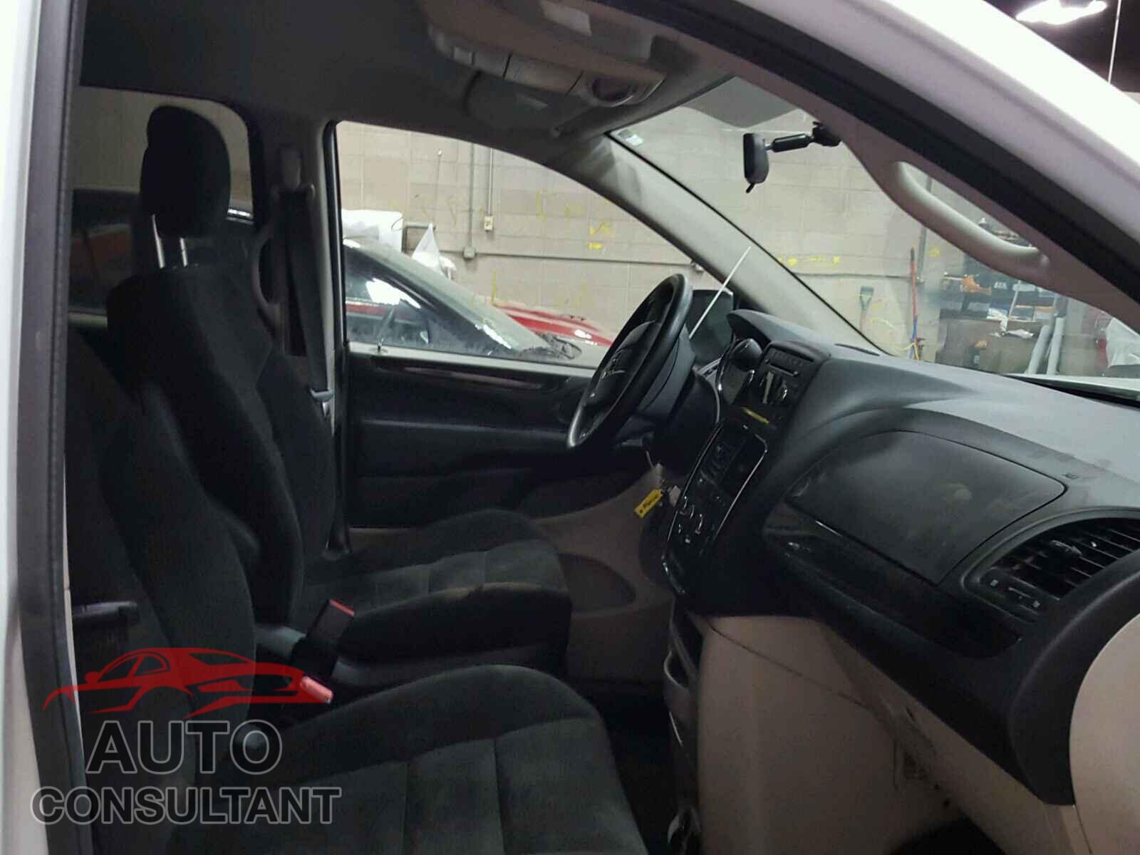 DODGE CARAVAN 2017 - 2C4RDGBGXHR582480