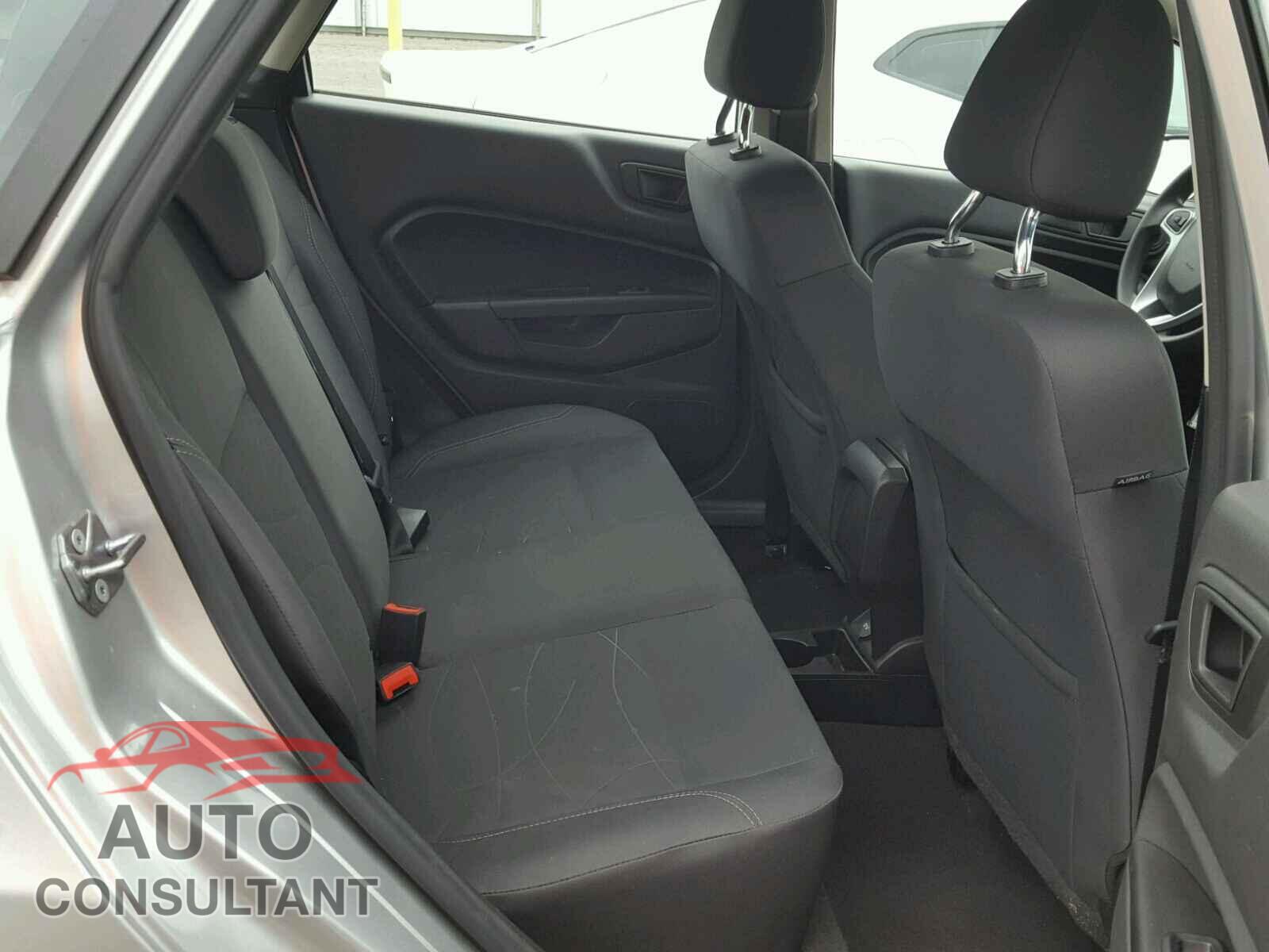 FORD FIESTA 2017 - 3FADP4BJ5HM145107