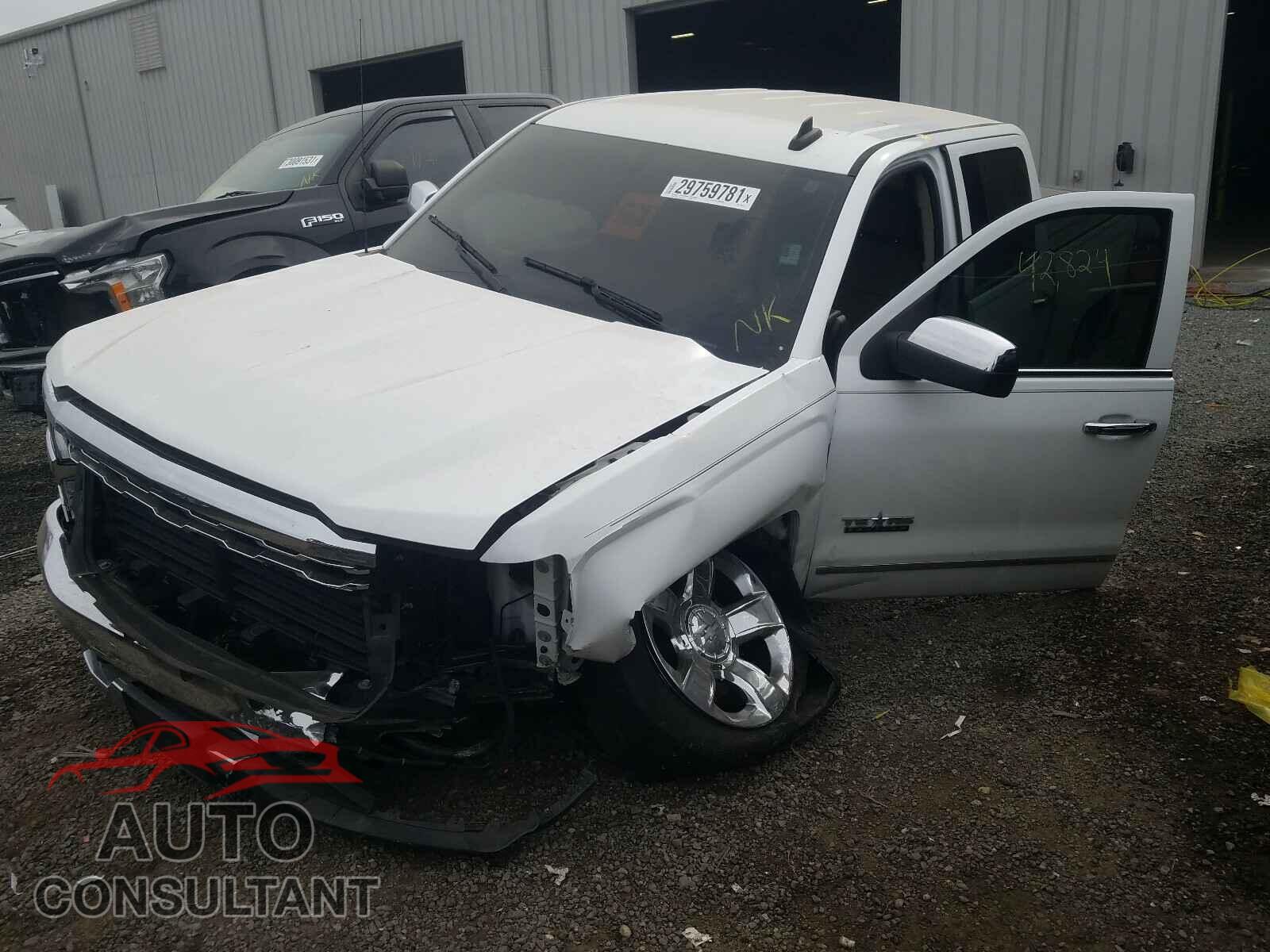 CHEVROLET SILVERADO 2018 - 3GCPCSEC9JG329829