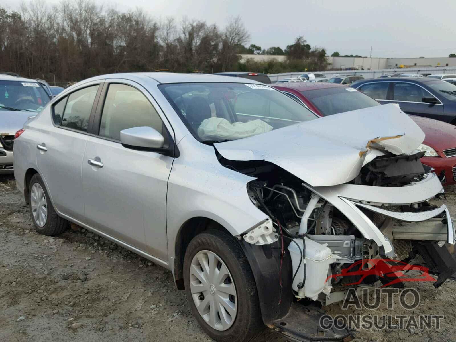 NISSAN VERSA 2015 - 3N1CN7AP4FL808904