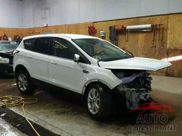 FORD ESCAPE 2017 - 1FMCU9GD5HUE93253