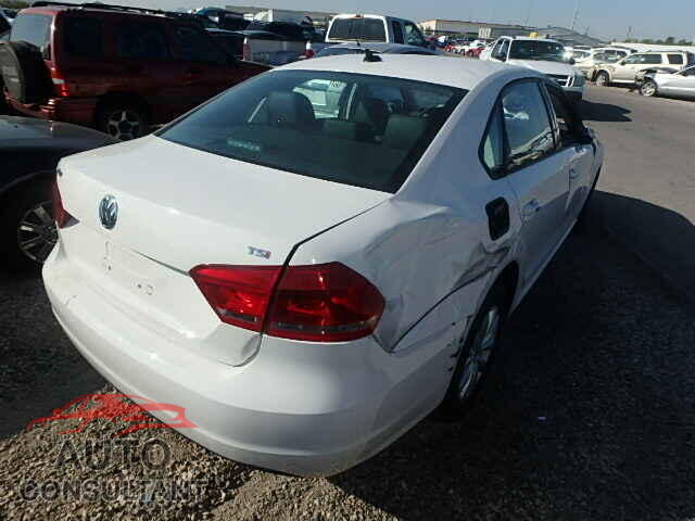 VOLKSWAGEN PASSAT 2015 - 1VWAT7A36FC032338