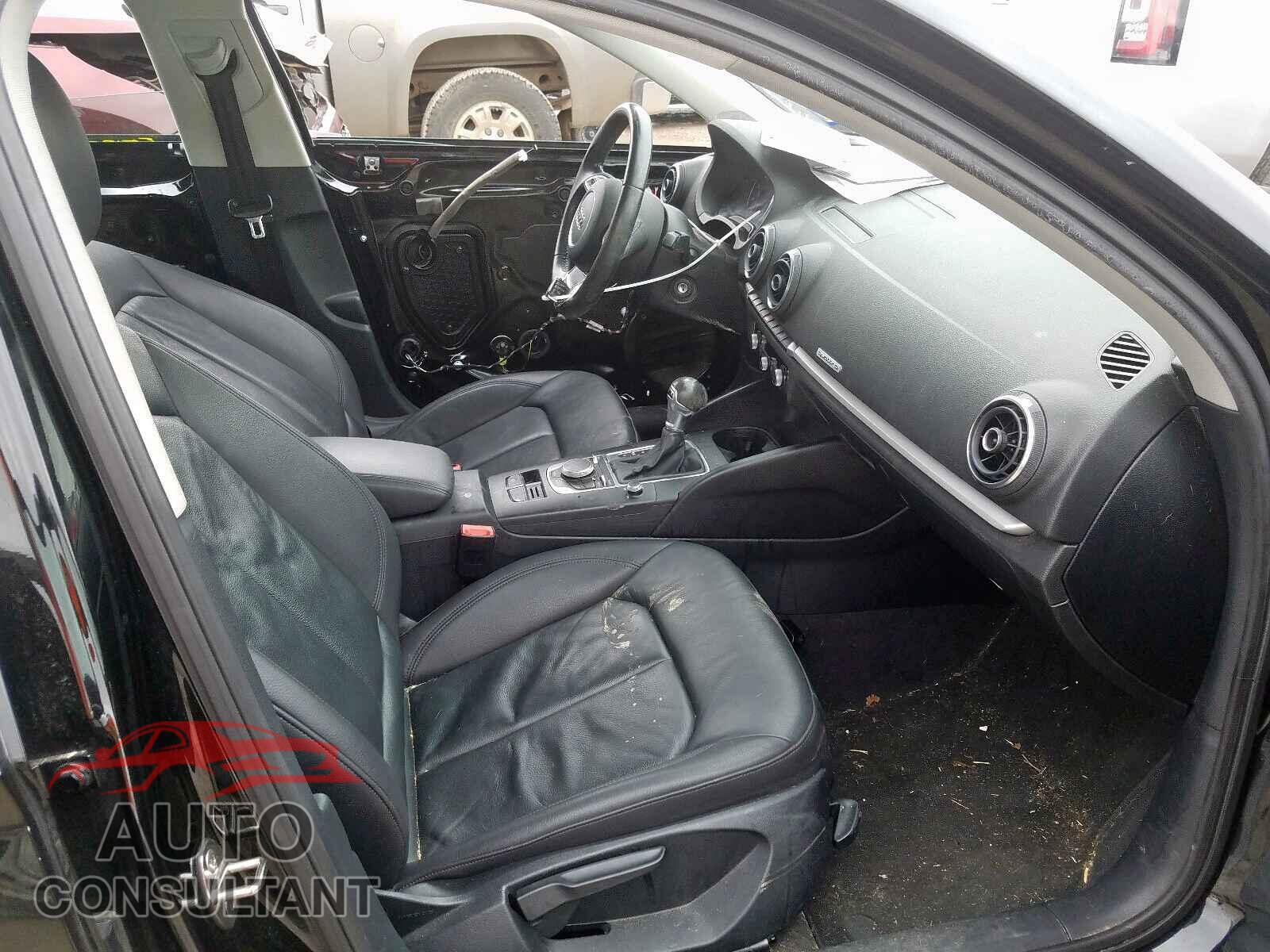 AUDI A3 2015 - WAUBFGFF0F1109554