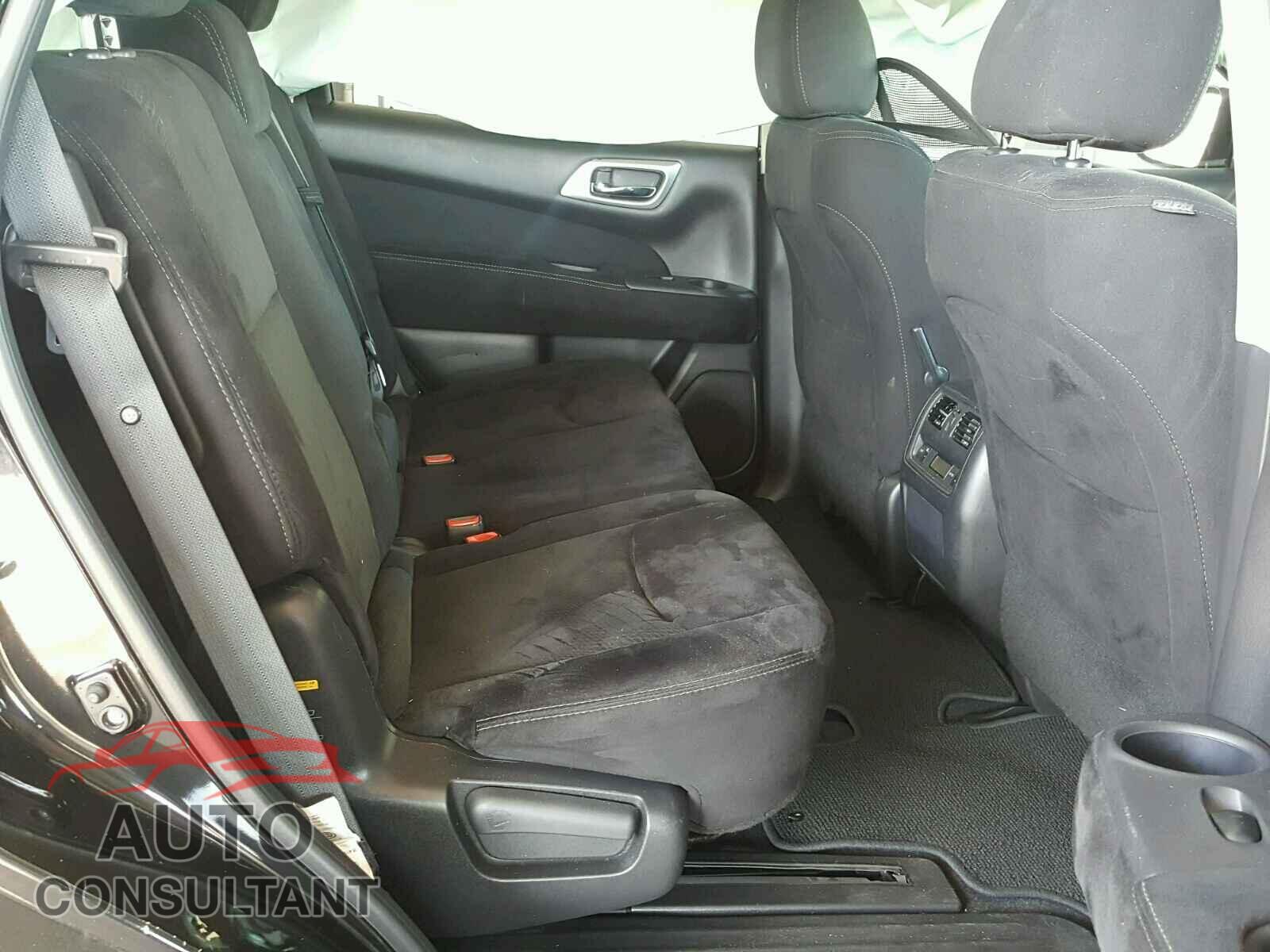 NISSAN PATHFINDER 2015 - 5N1AR2MN3FC655476