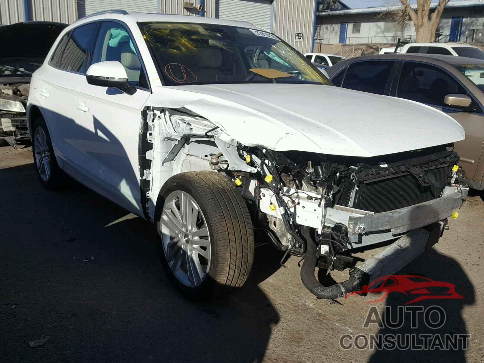 AUDI Q5 2018 - WA1BNAFY8J2076112