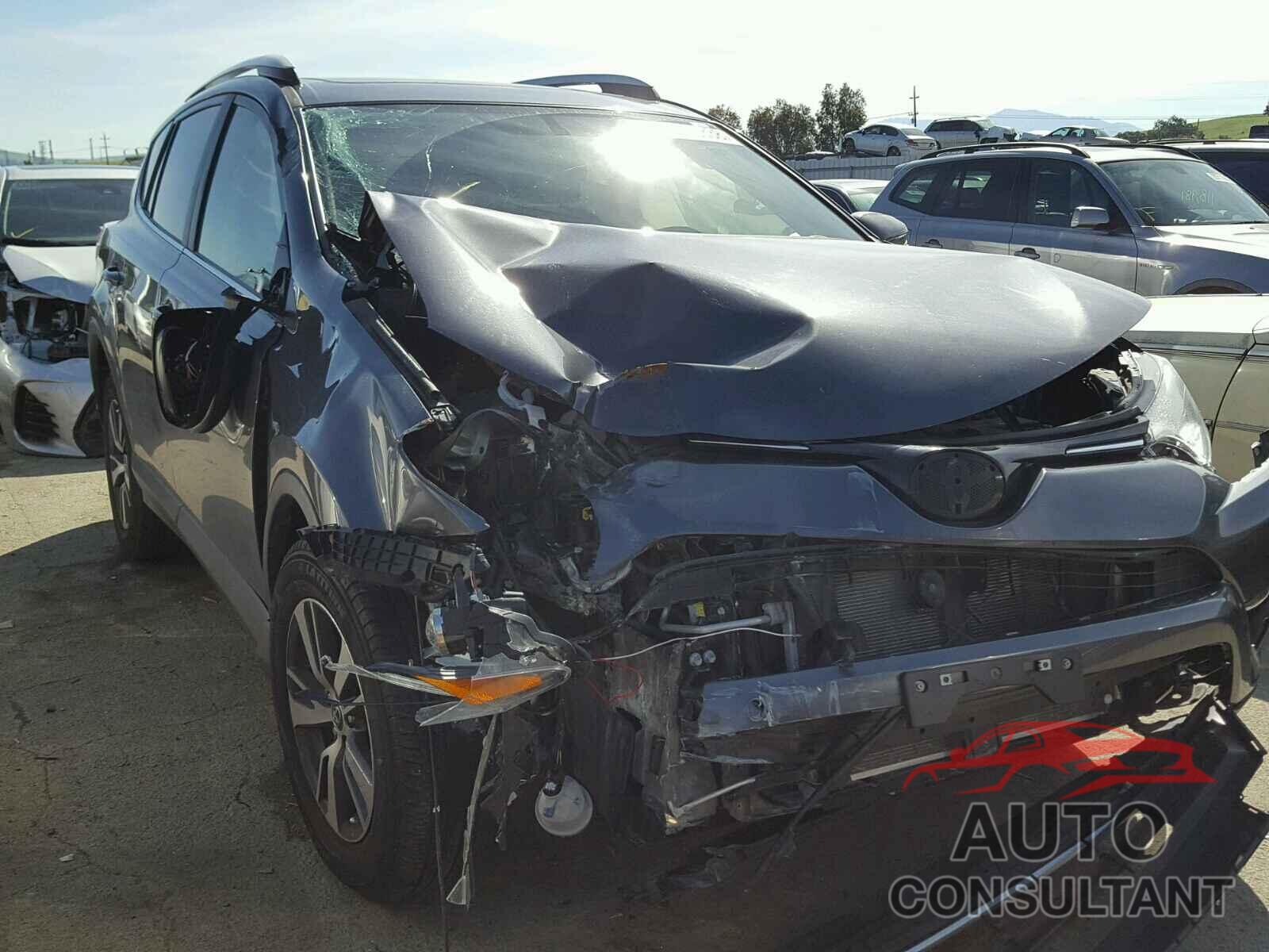 TOYOTA RAV4 2016 - JTMRFREVXGD179309