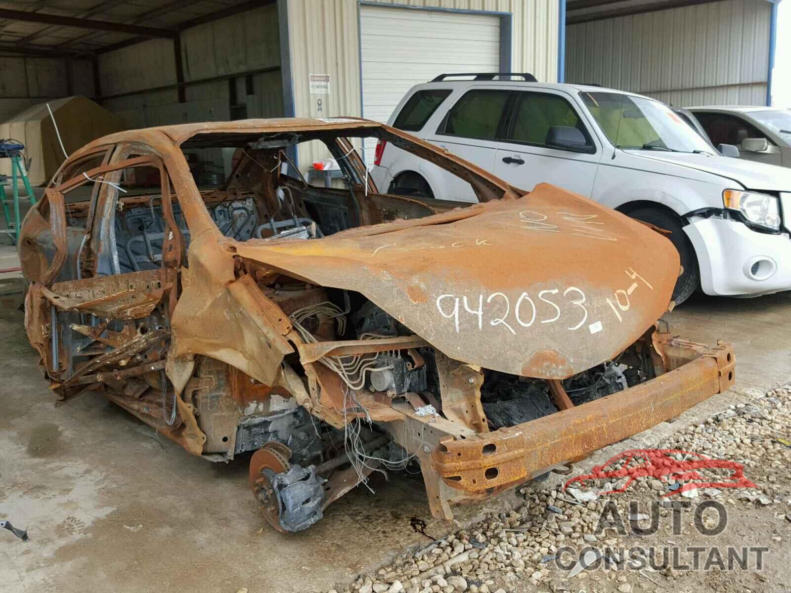 TOYOTA COROLLA 2015 - 5YFBURHE9FP244505