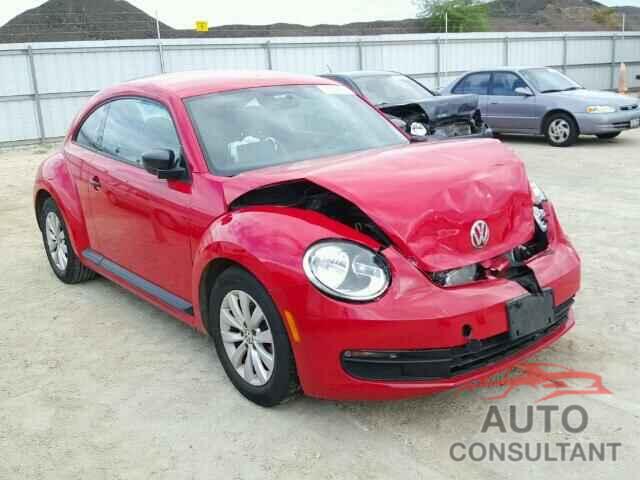 VOLKSWAGEN BEETLE 2015 - 3VWF17AT8FM615486