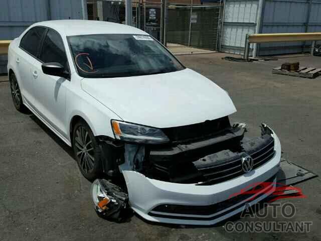 VOLKSWAGEN JETTA 2015 - 3VWB17AJ4FM225255