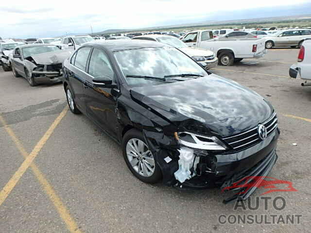 VOLKSWAGEN JETTA 2015 - 3VWLA7AJ9FM321841