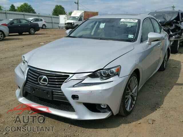 LEXUS IS250 2015 - JTHCF1D25F5015830