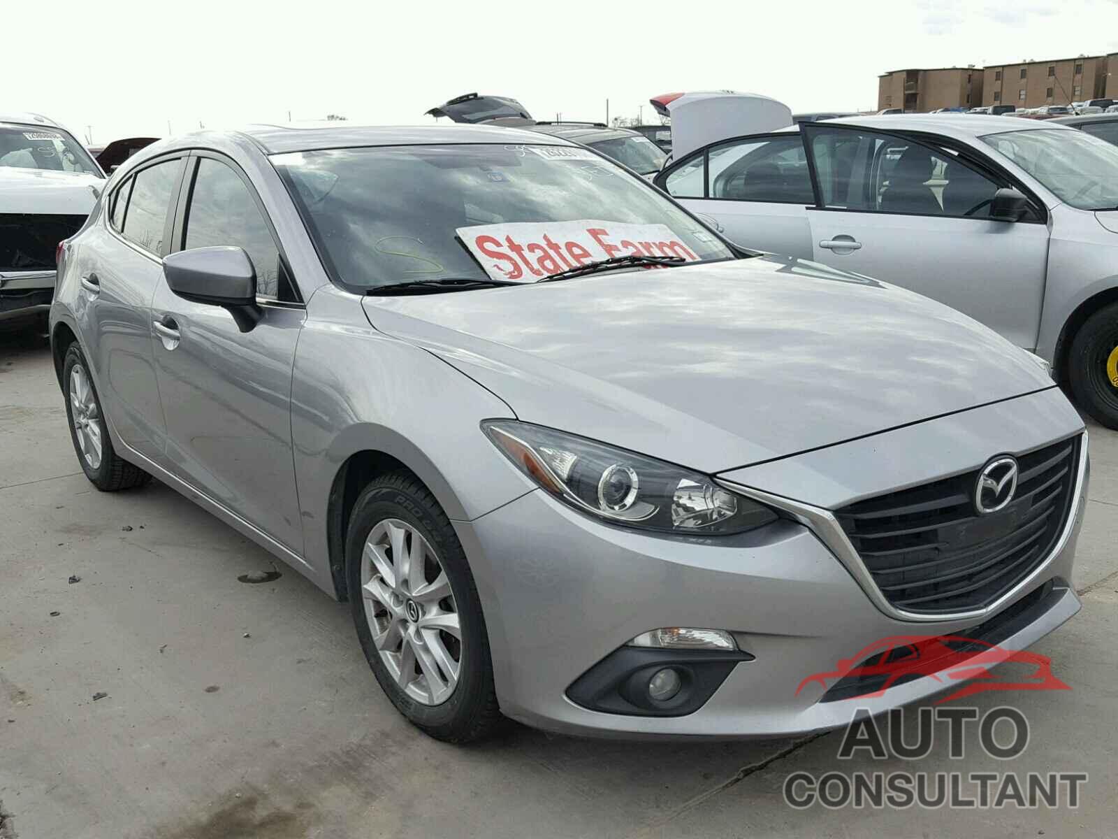 MAZDA 3 2015 - 3MZBM1L71FM146017