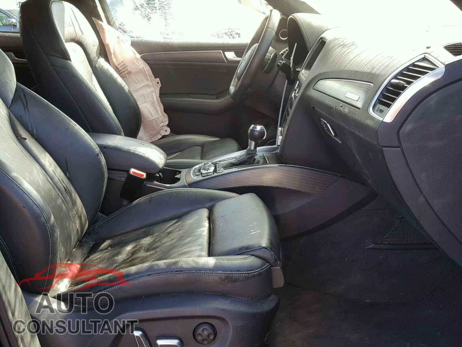 AUDI SQ5 2015 - WA1CGAFP2FA004177