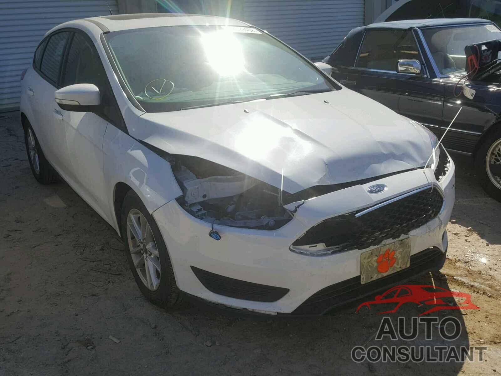 FORD FOCUS 2015 - 1FADP3K23FL353620
