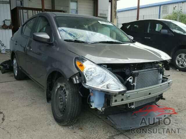 NISSAN VERSA 2015 - 3N1CN7AP8FL935946
