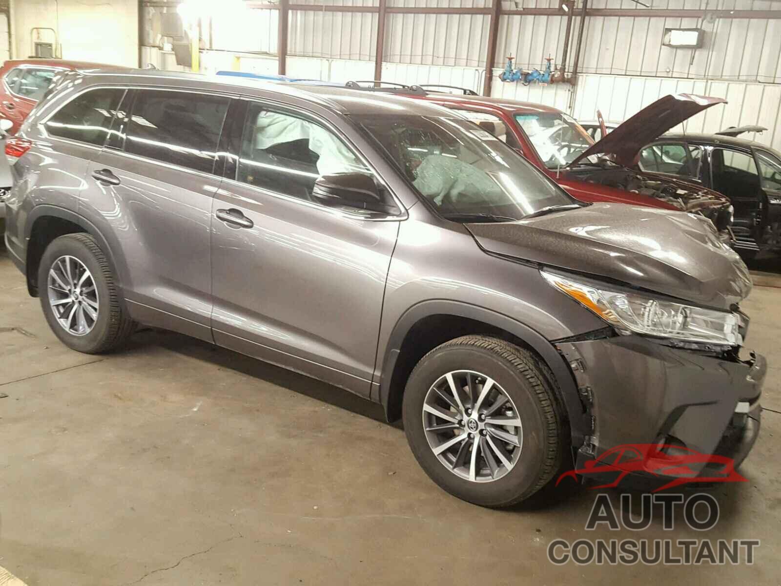 TOYOTA HIGHLANDER 2017 - 5TDJZRFH2HS463780