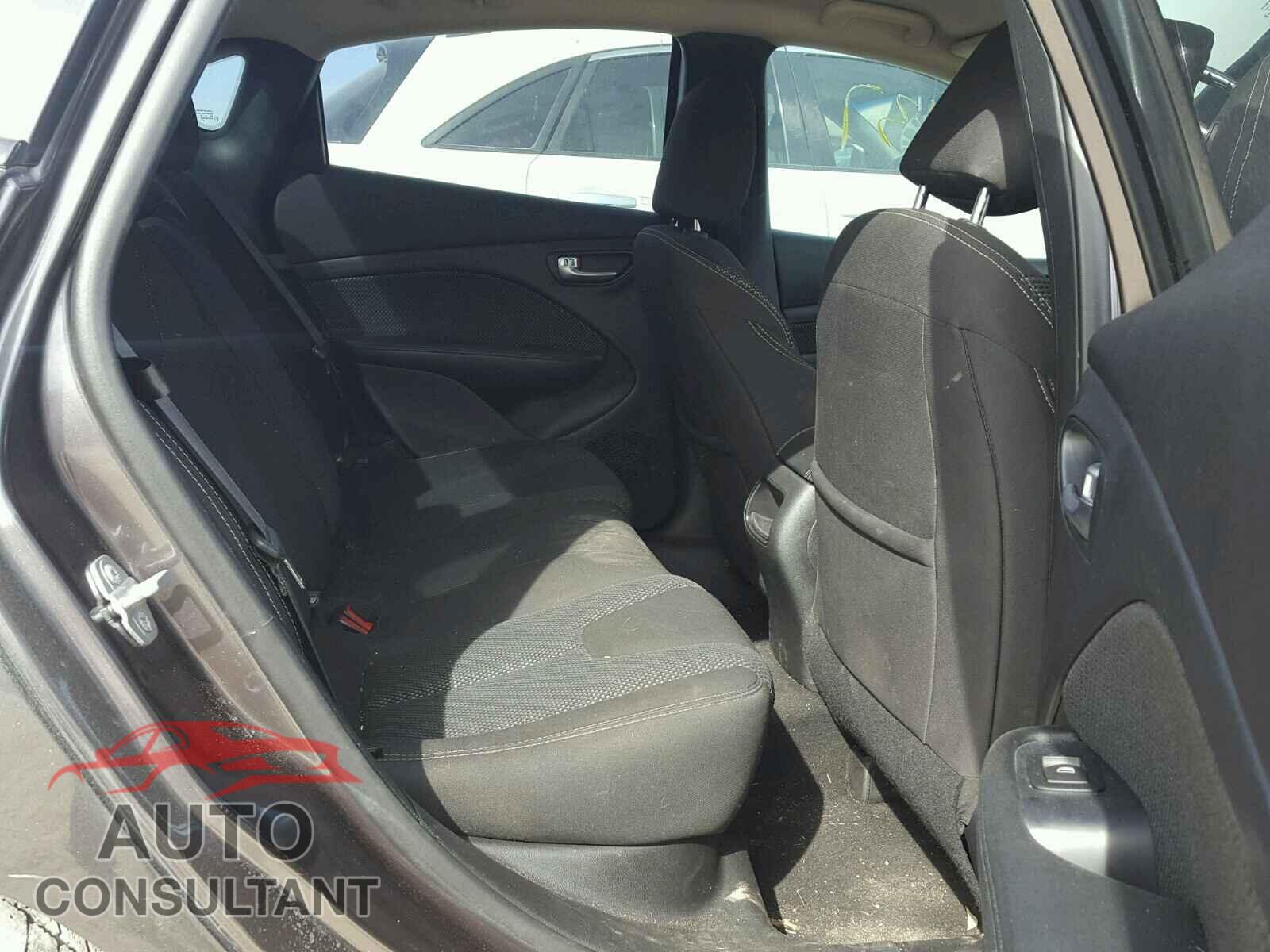 DODGE DART 2015 - 1C3CDFBB0FD265302