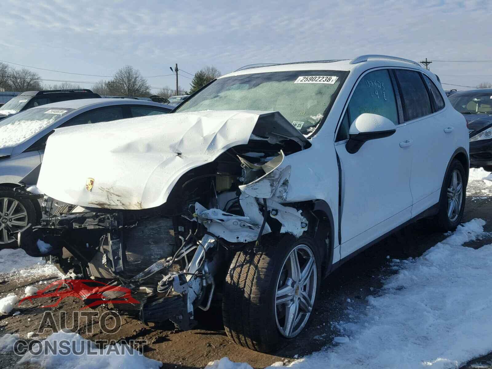 PORSCHE CAYENNE 2016 - WP1AA2A27GKA36259