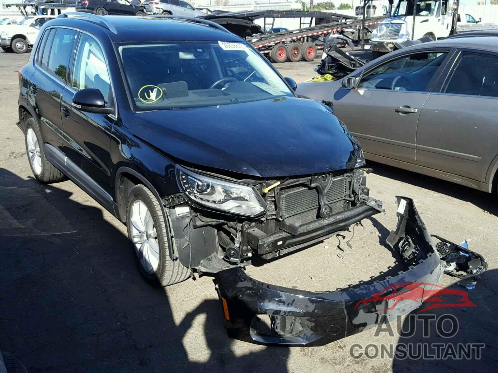 VOLKSWAGEN TIGUAN 2016 - WVGAV7AX8GW554027