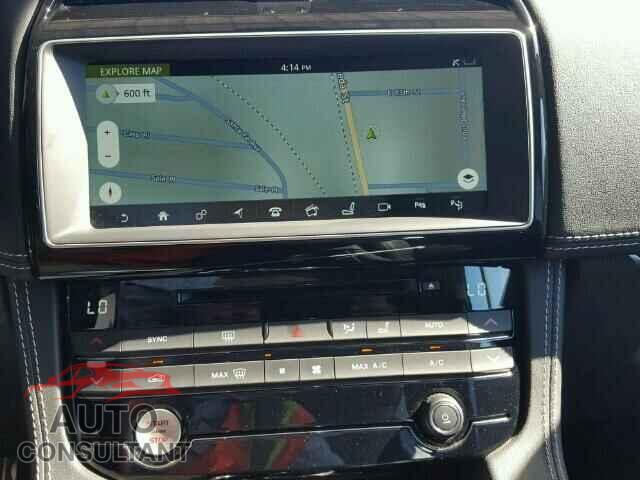 JAGUAR F-PACE 2017 - SADCL2BV4HA058132