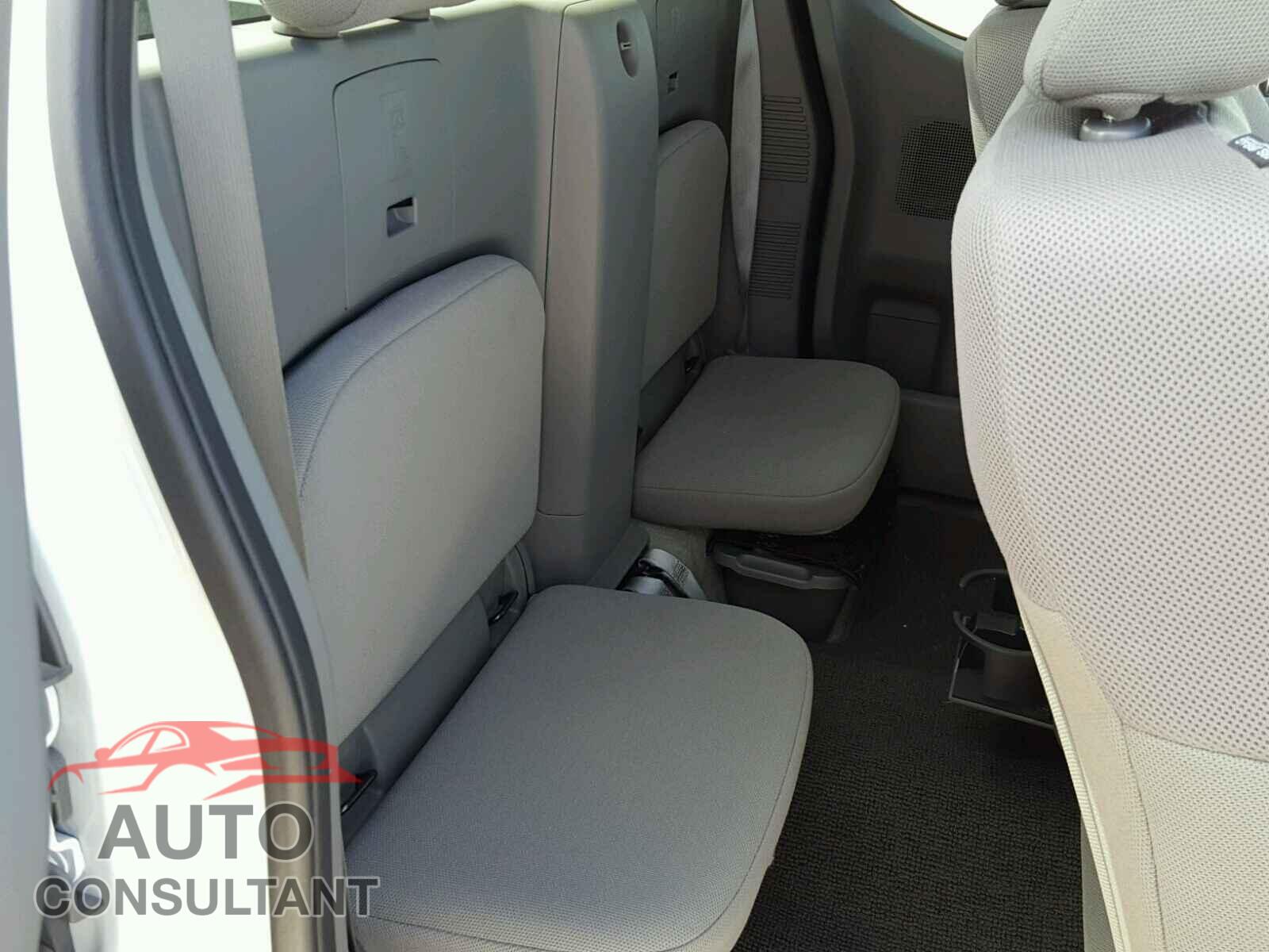 NISSAN FRONTIER S 2017 - 1N6BD0CT2HN742575