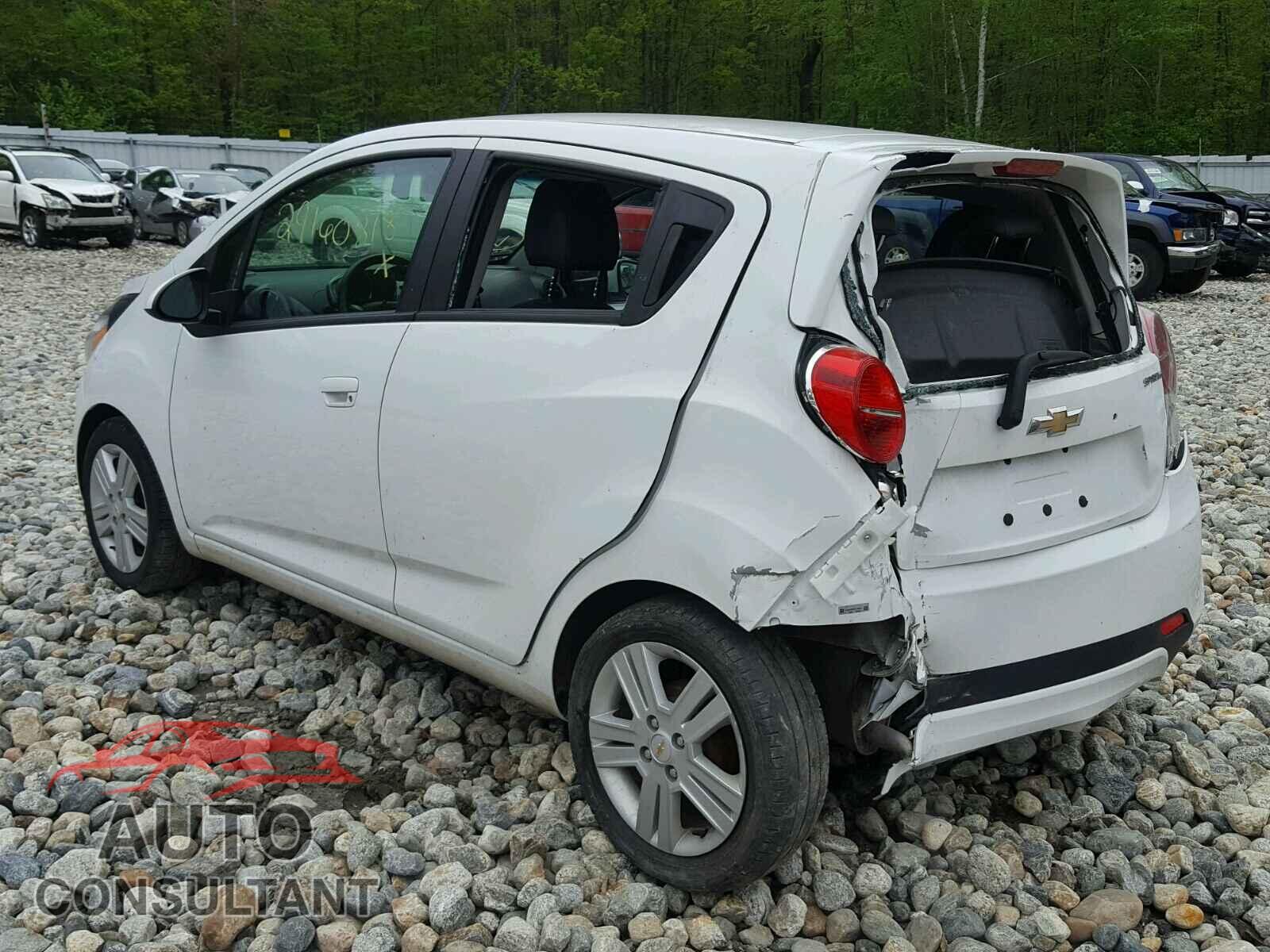 CHEVROLET SPARK 2015 - KL8CD6S92FC718746